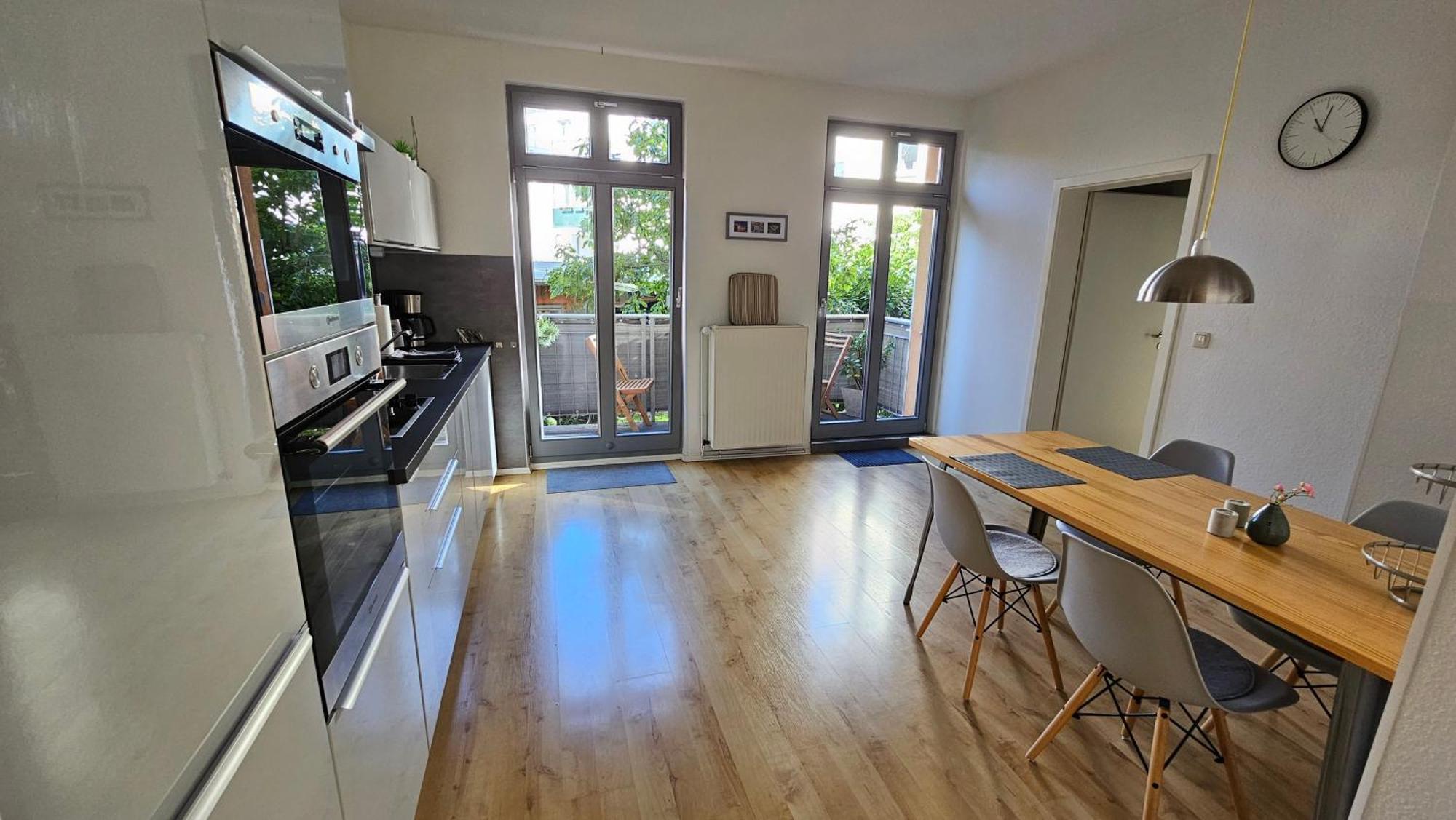 Stilvolle Ferienwohnung Am Stadthafen Schwerin ชเวียรีน ภายนอก รูปภาพ